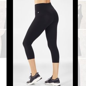Fabletics Powerhold Cropped Leggings XXS